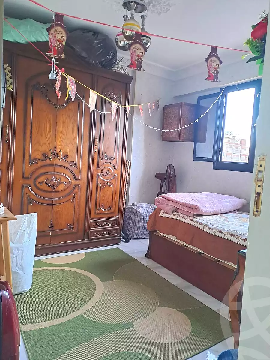https://aqarmap.com.eg/en/listing/6914020-for-sale-alexandria-moharram-bey-erfan-st