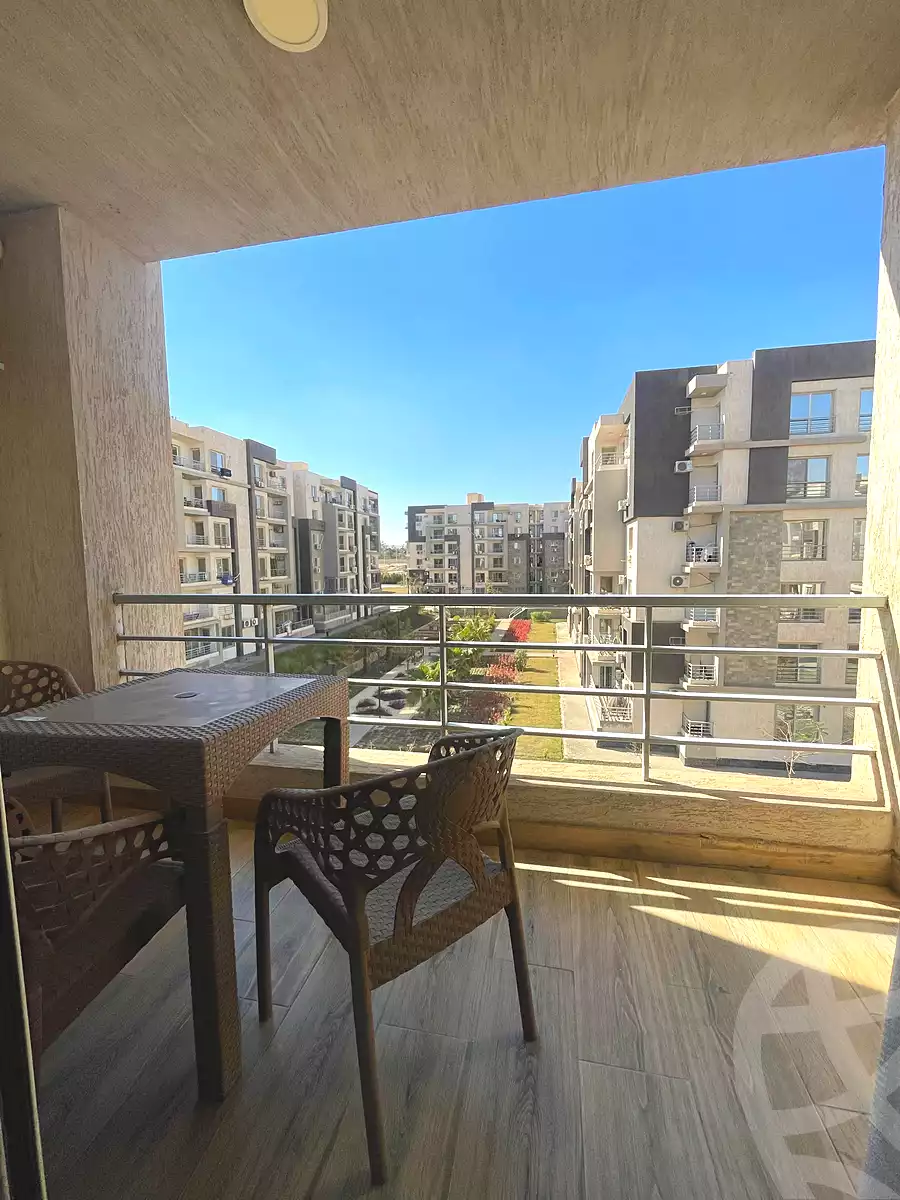 https://aqarmap.com.eg/ar/listing/6914379-for-rent-cairo-el-sheikh-zayed-city-compounds-jn-2