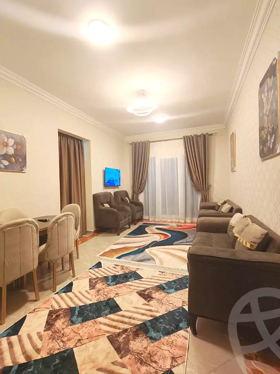 https://aqarmap.com.eg/ar/listing/6914386-for-rent-cairo-el-sheikh-zayed-city-compounds-rawdet-zayed