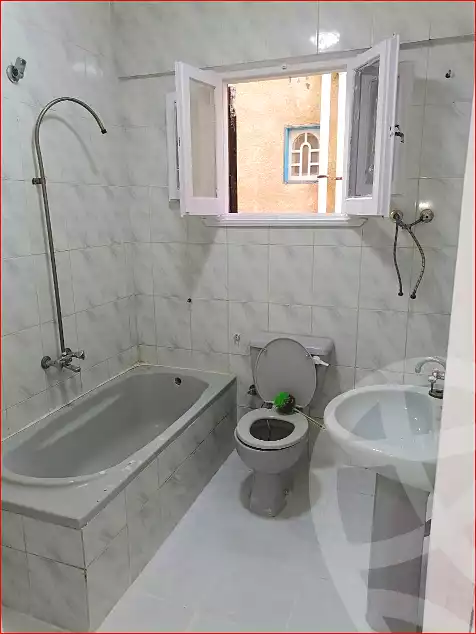 https://aqarmap.com.eg/en/listing/6914636-for-sale-alexandria-al-agamy-shataa-el-nakheel