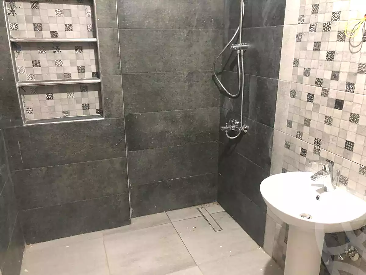 https://aqarmap.com.eg/ar/listing/6914659-for-rent-cairo-new-cairo-el-ahyaa-fifth-neighborhood-street-35