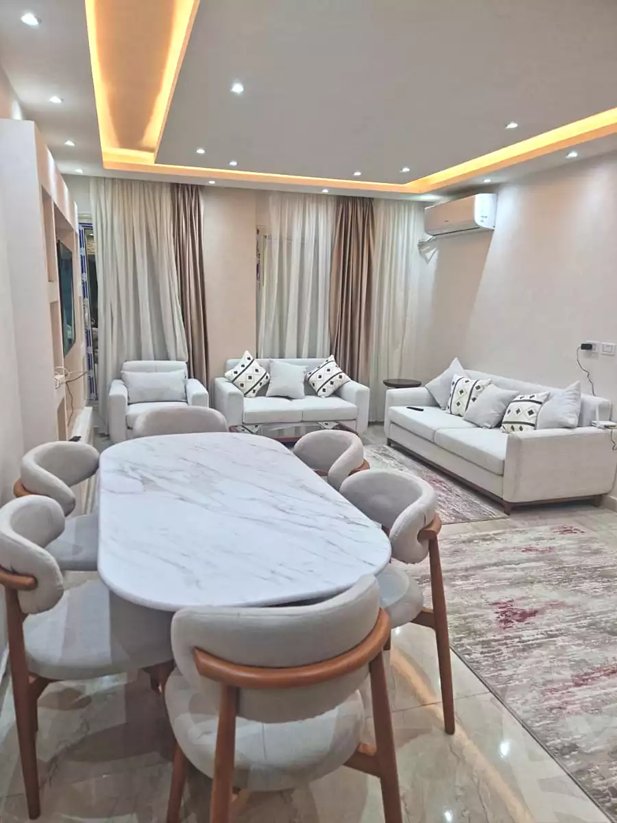 https://aqarmap.com.eg/en/listing/6914716-for-rent-cairo-el-sheikh-zayed-city-compounds-jn-1