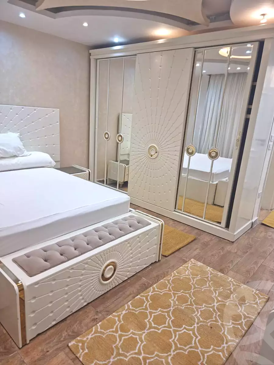 https://aqarmap.com.eg/en/listing/6914716-for-rent-cairo-el-sheikh-zayed-city-compounds-jn-1