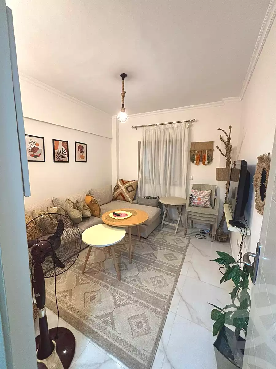 https://aqarmap.com.eg/ar/listing/6914876-for-rent-cairo-new-cairo-el-ahyaa-third-neighborhood-street-1