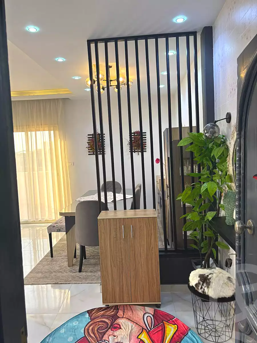 https://aqarmap.com.eg/ar/listing/6914876-for-rent-cairo-new-cairo-el-ahyaa-third-neighborhood-street-1