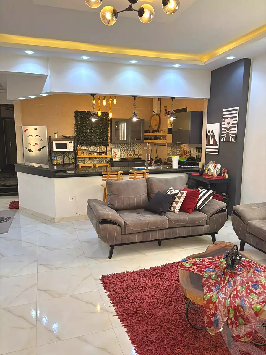 https://aqarmap.com.eg/ar/listing/6914876-for-rent-cairo-new-cairo-el-ahyaa-third-neighborhood-street-1