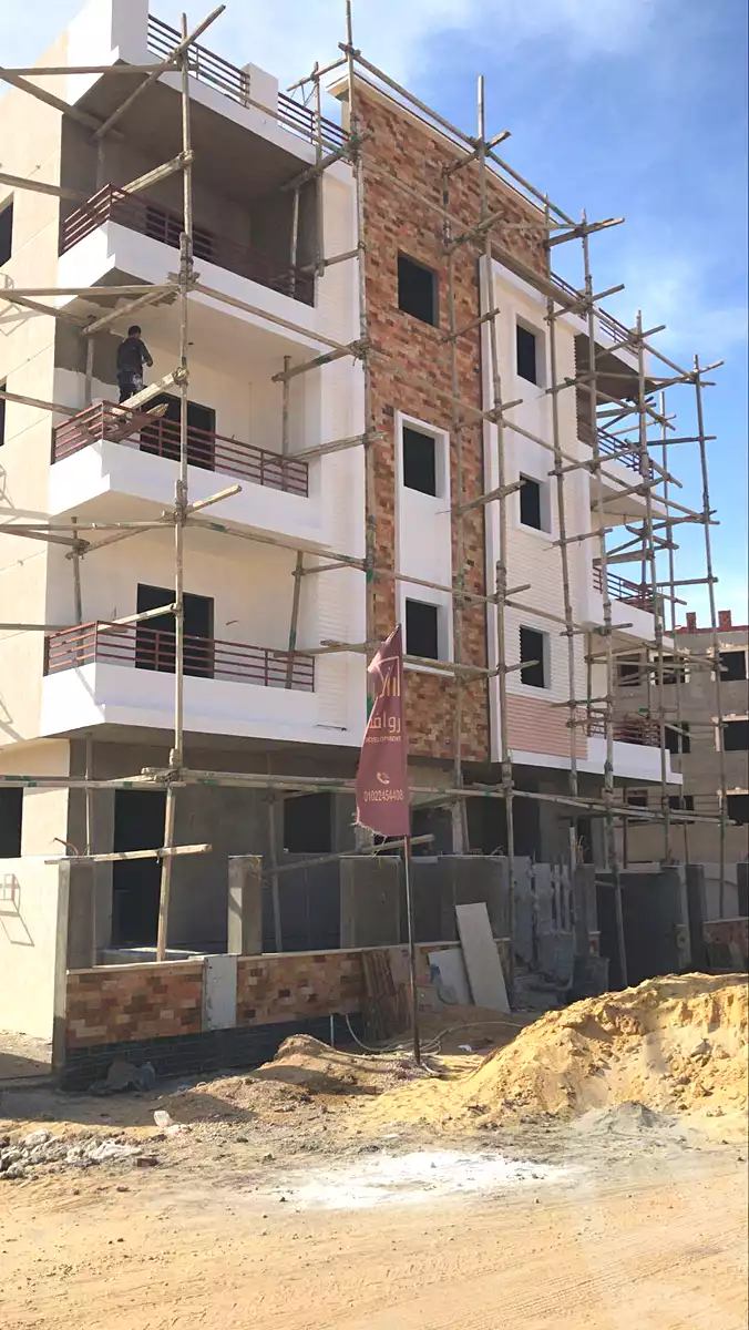 https://aqarmap.com.eg/ar/listing/6914778-for-sale-cairo-new-cairo-bait-el-watan-south-suez-road-el-hay-el-takmely