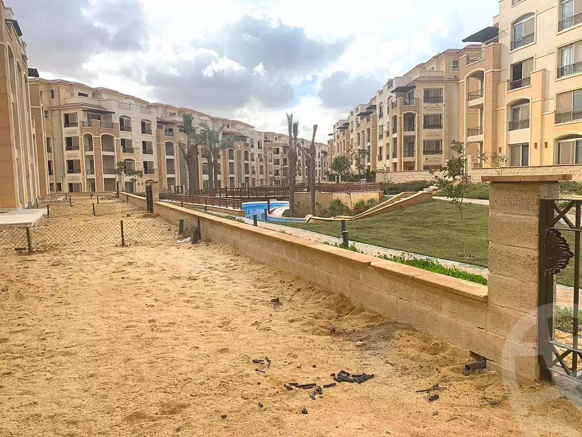 https://aqarmap.com.eg/en/listing/6915210-for-sale-cairo-new-cairo-compounds-stwn-ryzydns-by-ar-y-llttwyr