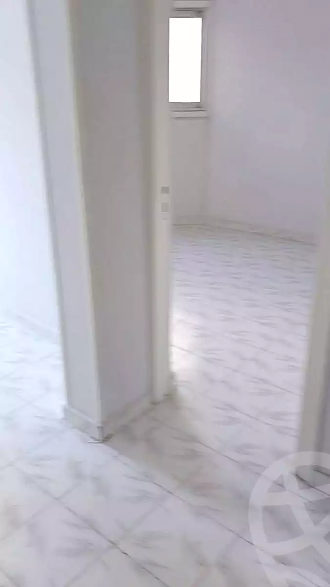 https://aqarmap.com.eg/ar/listing/6915366-for-sale-alexandria-lsywf-shamaa-salah-el-din-ibrahem-st