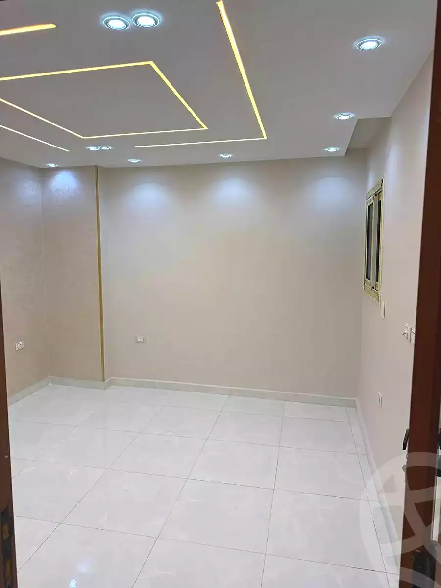 https://aqarmap.com.eg/ar/listing/6915373-for-sale-cairo-el-haram-el-lebeny-soltan-khattab-st