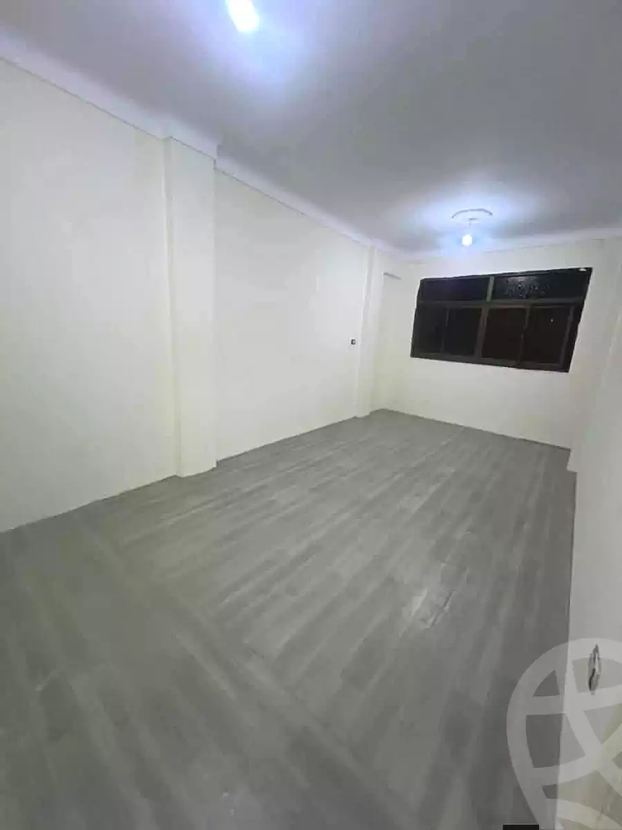 https://aqarmap.com.eg/ar/listing/6915812-for-sale-alexandria-lsywf-el-falki