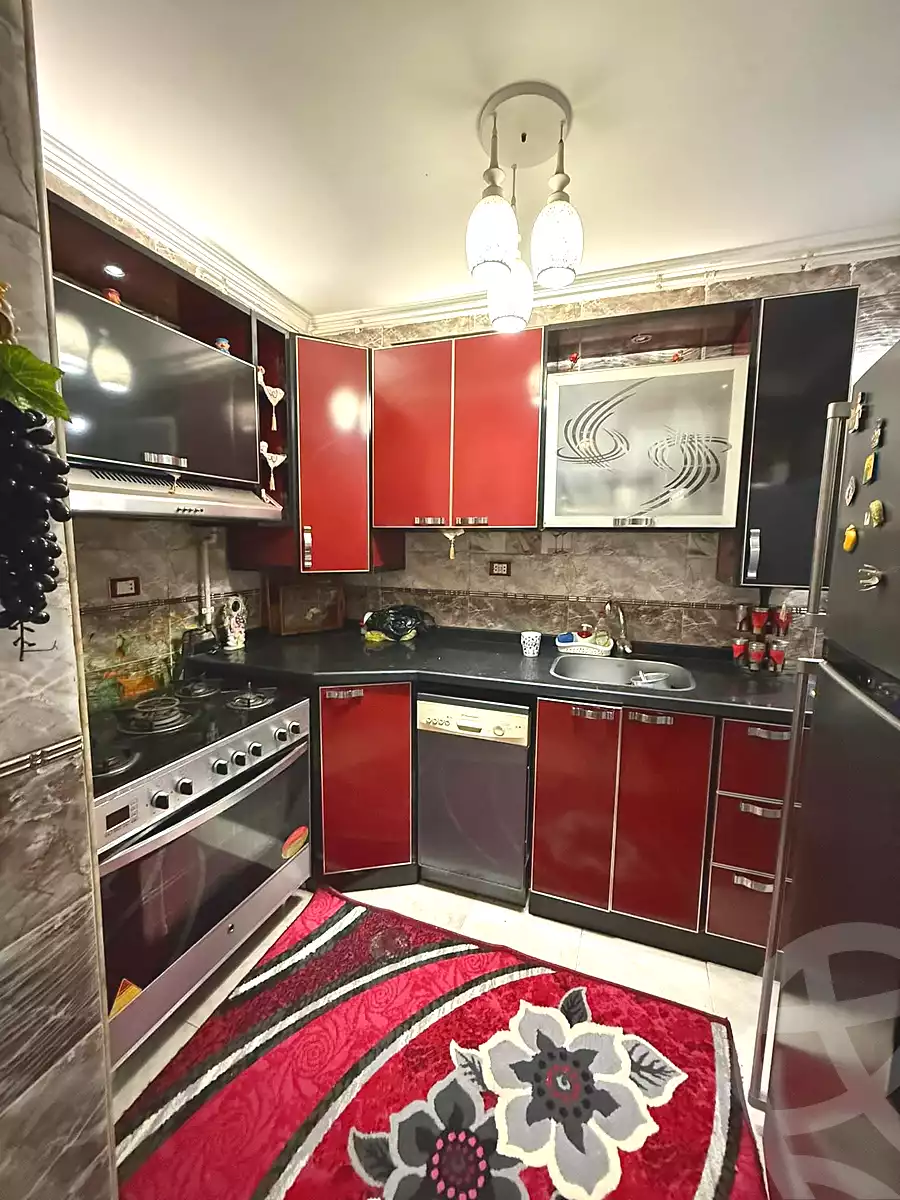 https://aqarmap.com.eg/ar/listing/6915879-for-sale-alexandria-sydy-bshr-sydy-bshr-bhry