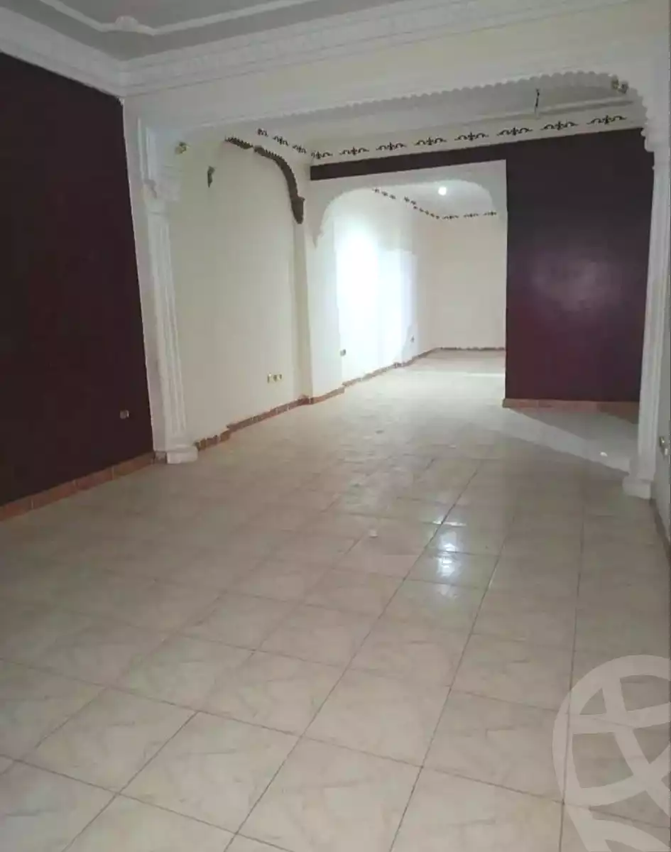 https://aqarmap.com.eg/en/listing/6916227-for-rent-alexandria-lsywf-el-falki