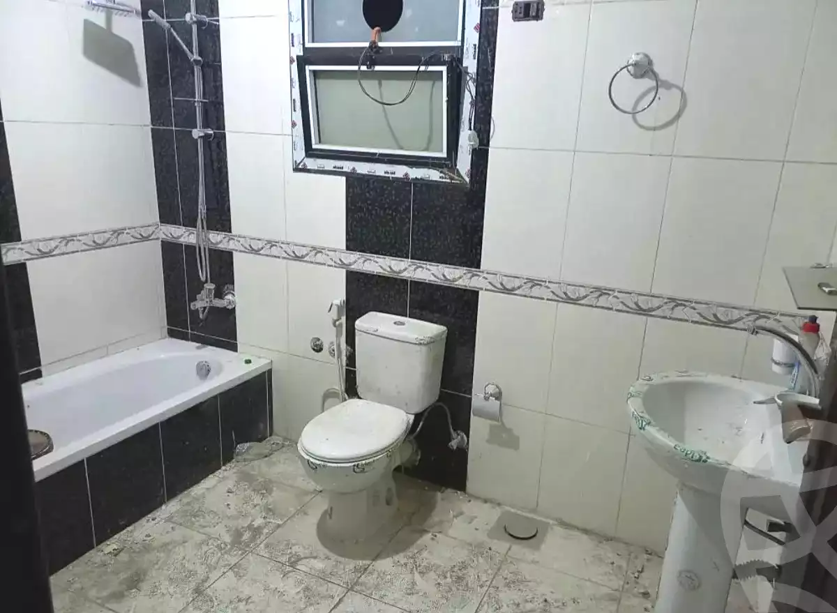 https://aqarmap.com.eg/ar/listing/6916320-for-sale-cairo-ain-shams-jsr-lswys-tqsym-mr-bn-lkhtb