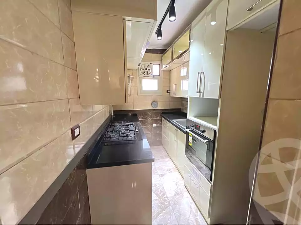 https://aqarmap.com.eg/ar/listing/6917510-for-sale-alexandria-sydy-bshr-sydy-bshr-bhry-shr-mhmwd-l-yswy