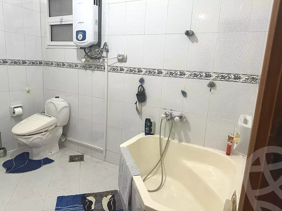 https://aqarmap.com.eg/ar/listing/6918053-for-sale-cairo-faisal-el-matbeaa-amr-ibn-al-aas-st