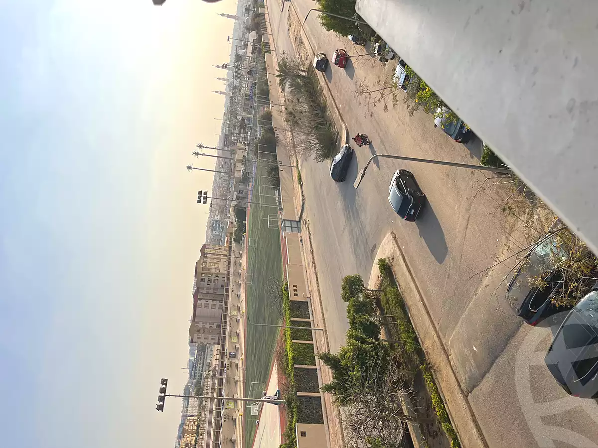 https://aqarmap.com.eg/ar/listing/6918195-for-sale-cairo-new-cairo-ganob-el-akadamiya-south-academy-b-youssef-gohar-atya-st