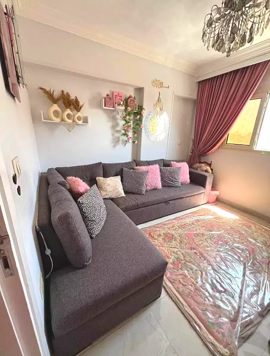 https://aqarmap.com.eg/en/listing/6918248-for-sale-alexandria-new-miami-el-quds-school-st