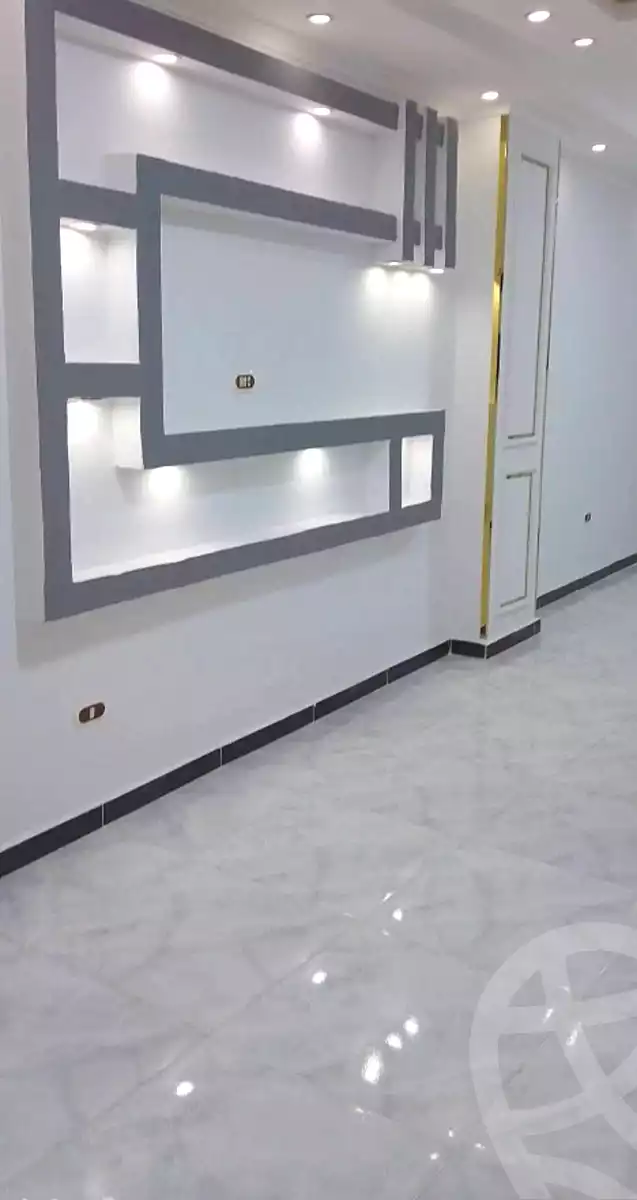 https://aqarmap.com.eg/en/listing/6918359-for-sale-alexandria-sydy-bshr-sydy-bshr-qbly