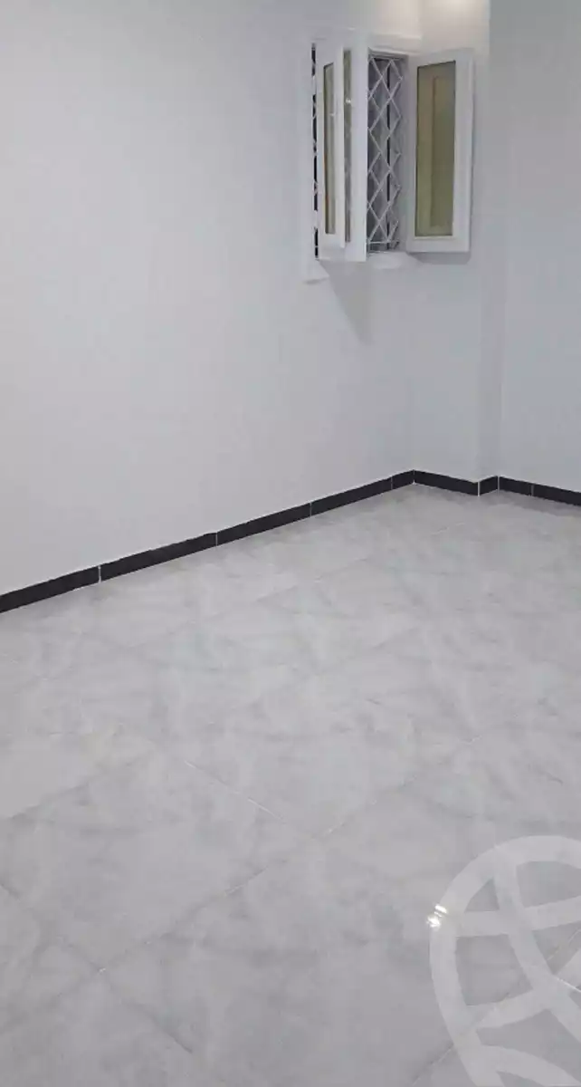 https://aqarmap.com.eg/en/listing/6918359-for-sale-alexandria-sydy-bshr-sydy-bshr-qbly