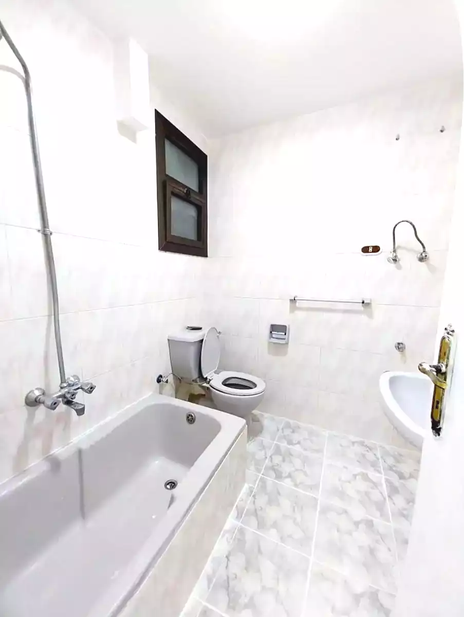 https://aqarmap.com.eg/ar/listing/6918724-for-sale-alexandria-al-agamy-shataa-el-nakheel