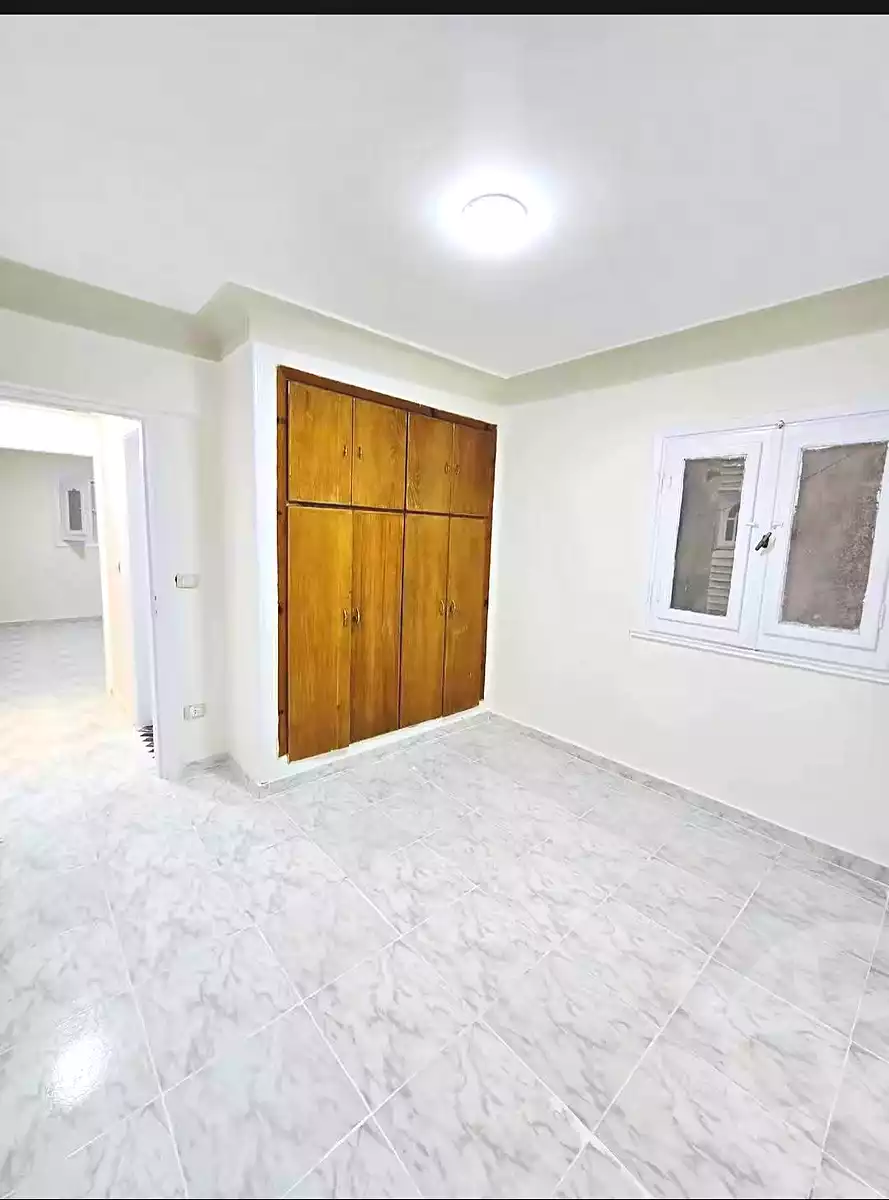 https://aqarmap.com.eg/ar/listing/6918766-for-sale-alexandria-al-agamy-shataa-el-nakheel