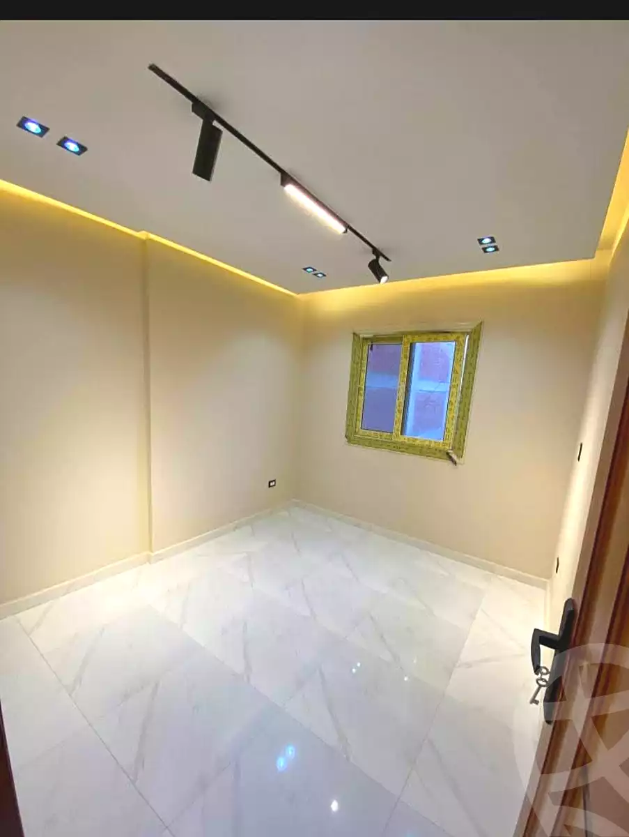 https://aqarmap.com.eg/ar/listing/6918819-for-sale-alexandria-al-agamy-lbytsh