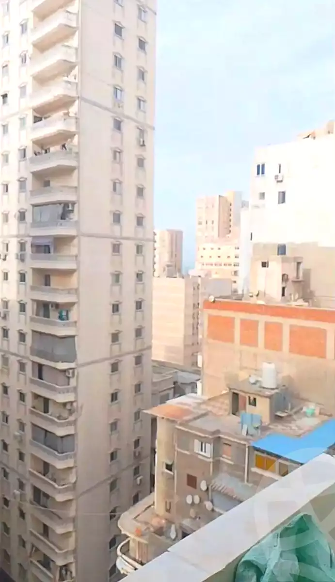 https://aqarmap.com.eg/ar/listing/6918907-for-sale-alexandria-sydy-bshr-sydy-bshr-bhry-shr-khld-bn-lwlyd
