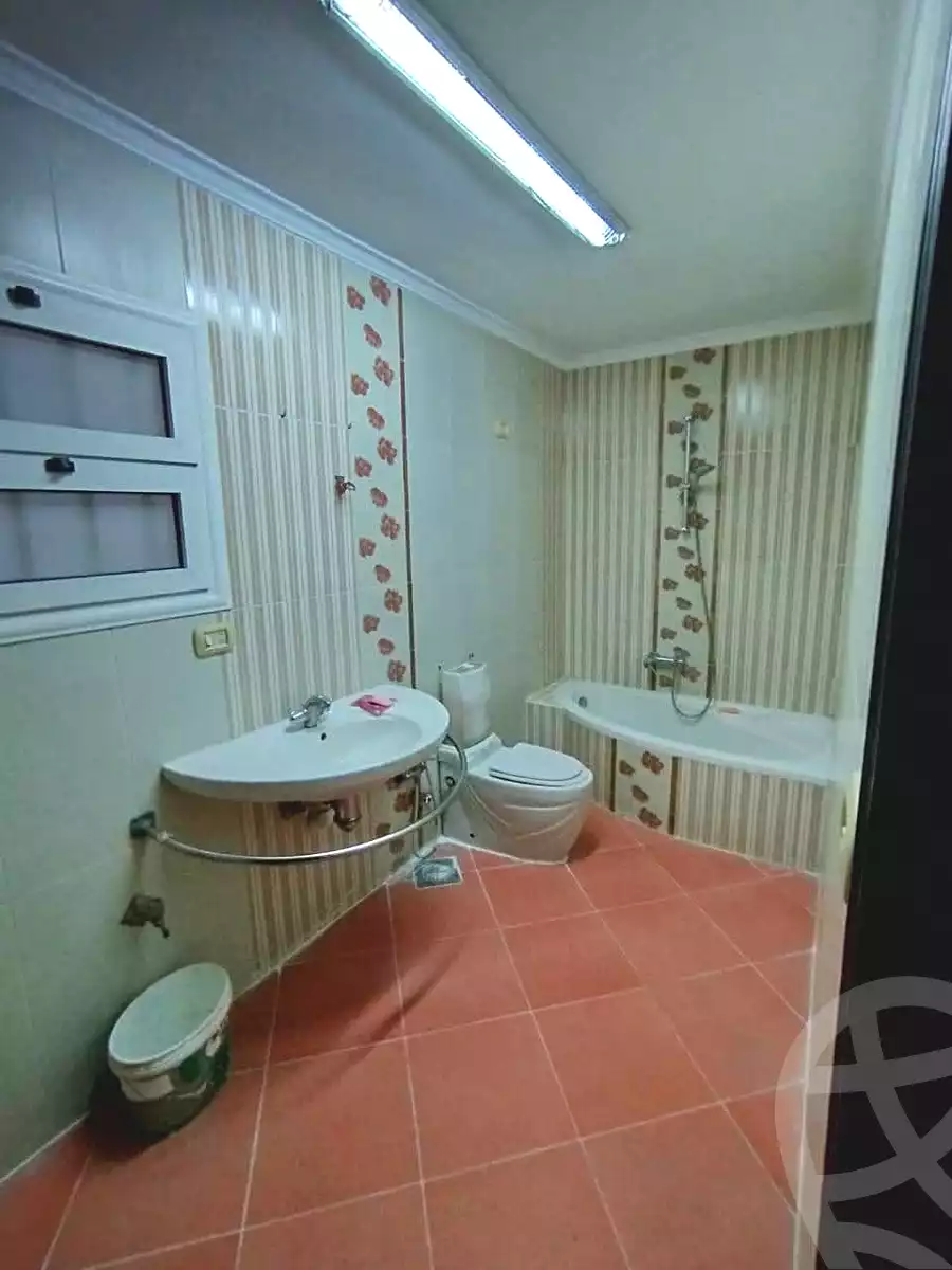 https://aqarmap.com.eg/en/listing/6919378-for-sale-cairo-el-zaytun-hadayek-el-zayton-abd-el-rahman-nasr-st