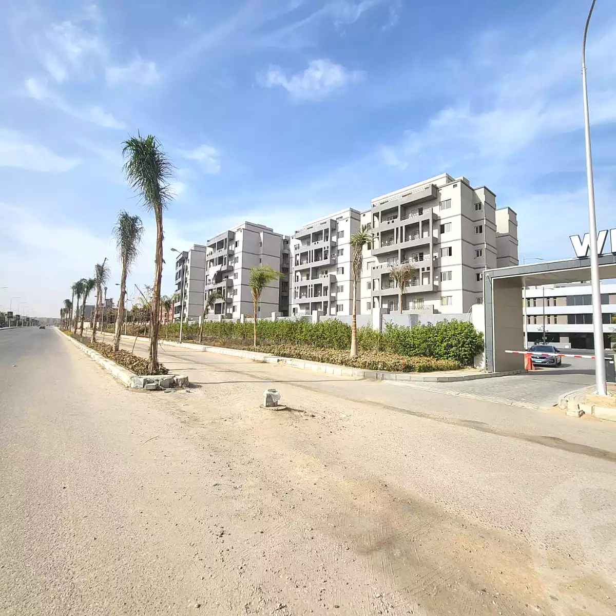 https://aqarmap.com.eg/ar/listing/6919643-for-sale-cairo-6th-of-october-hadaeq-october-compounds