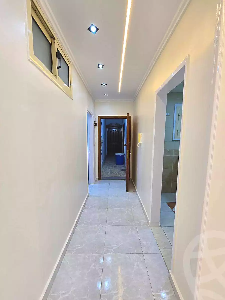 https://aqarmap.com.eg/ar/listing/6919974-for-sale-alexandria-miami-el-sebaey-st