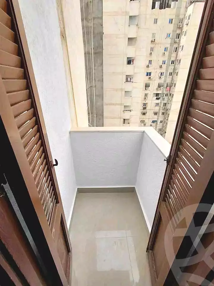 https://aqarmap.com.eg/ar/listing/6920072-for-sale-alexandria-sydy-bshr-sydy-bshr-bhry-street-15