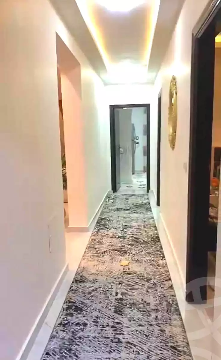 https://aqarmap.com.eg/en/listing/6920188-for-sale-cairo-el-haram-shareaa-khatem-el-morsalen
