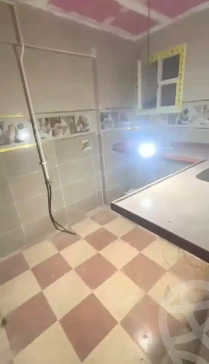 https://aqarmap.com.eg/ar/listing/6920260-for-sale-alexandria-sydy-bshr-sydy-bshr-bhry-magd-el-arab-mohamed-st