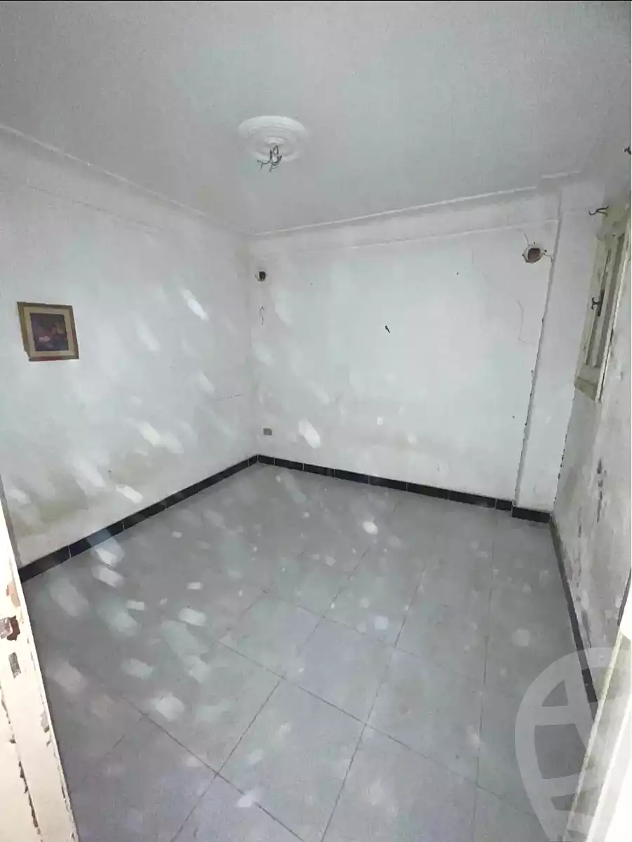 https://aqarmap.com.eg/ar/listing/6920504-for-sale-alexandria-ganaklis