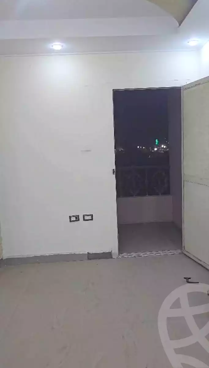 https://aqarmap.com.eg/ar/listing/6920894-for-sale-cairo-helwan-helwan-el-sharkeya-borhan-st