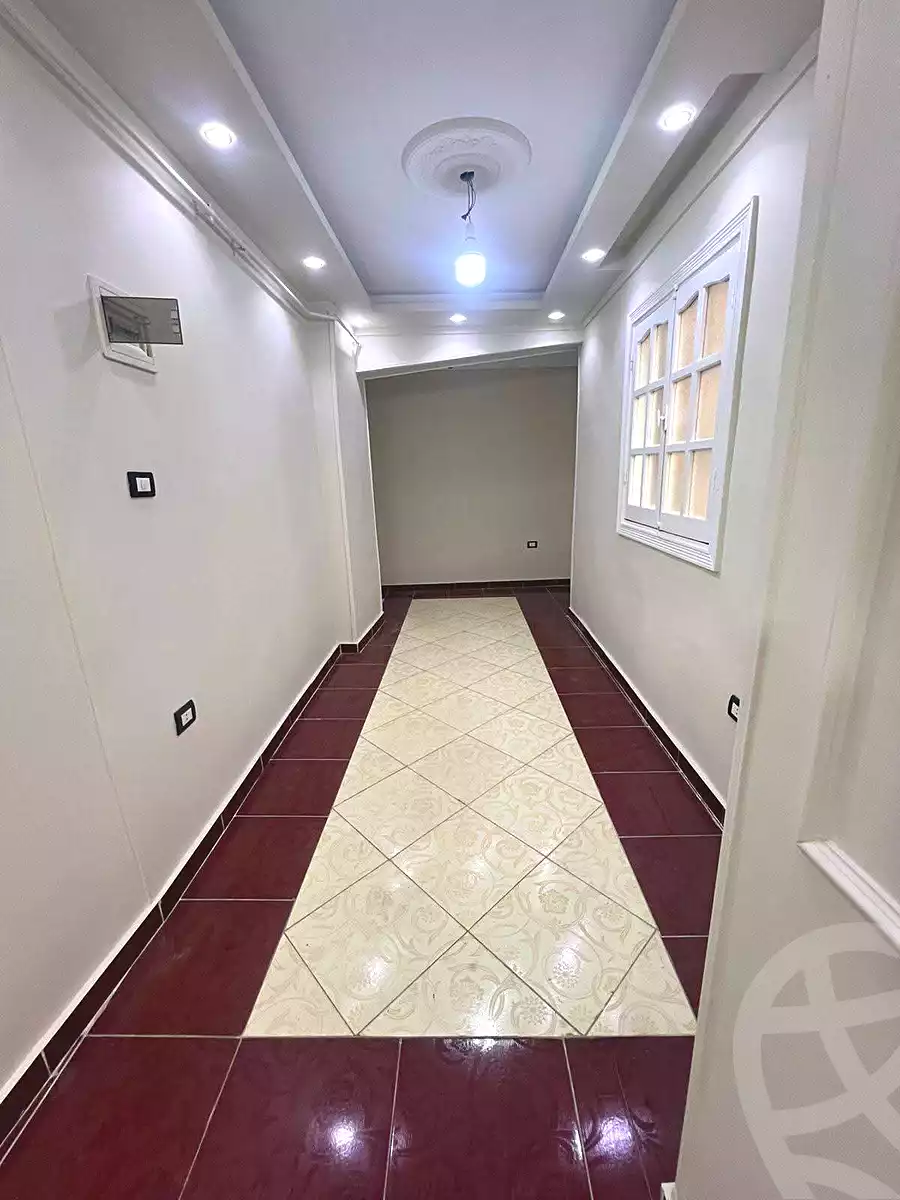 https://aqarmap.com.eg/ar/listing/6921265-for-sale-alexandria-sydy-bshr-sydy-bshr-bhry-ali-hipa-st