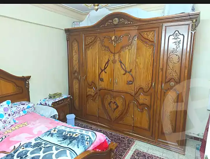 https://aqarmap.com.eg/ar/listing/6921451-for-sale-alexandria-al-agamy-el-hanouvel-radwan-st