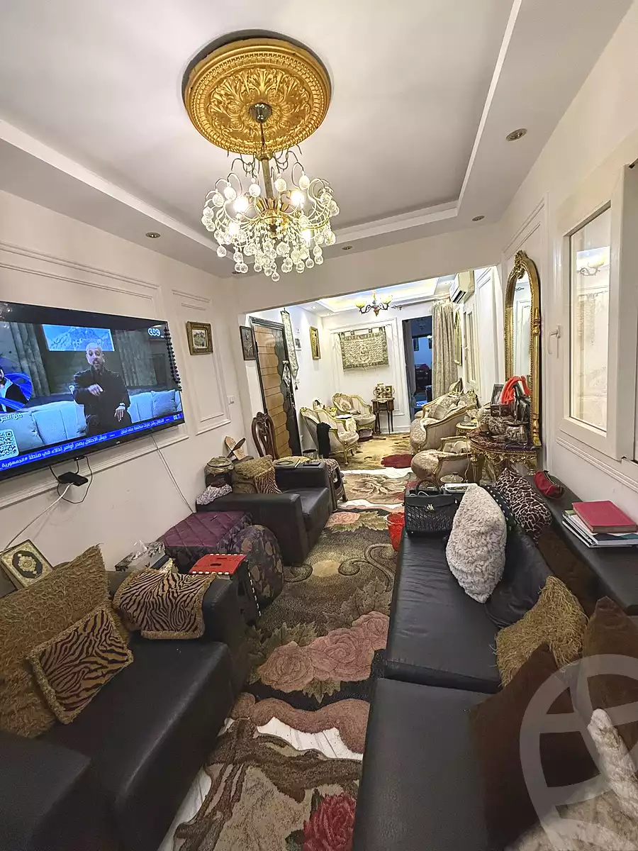 https://aqarmap.com.eg/ar/listing/6921465-for-sale-alexandria-sydy-bshr-sydy-bshr-bhry-mohamed-el-srafi-st.
