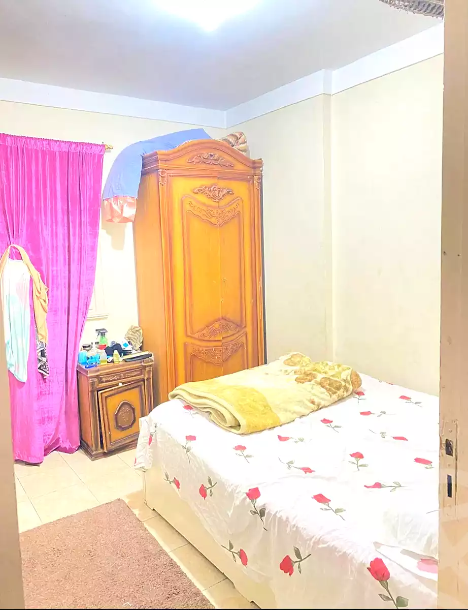 https://aqarmap.com.eg/ar/listing/6921599-for-sale-alexandria-miami-khld-bn-lwlyd