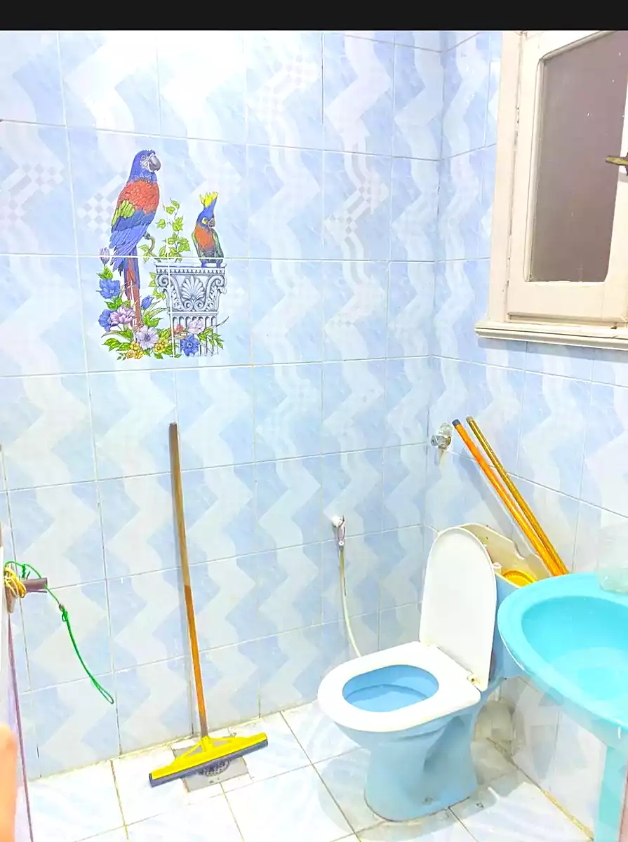 https://aqarmap.com.eg/ar/listing/6921599-for-sale-alexandria-miami-khld-bn-lwlyd