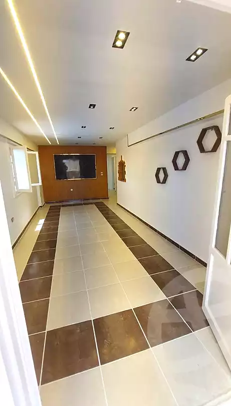 https://aqarmap.com.eg/ar/listing/6921747-for-sale-alexandria-al-agamy-shataa-el-nakheel