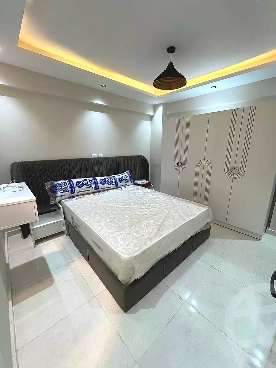 https://aqarmap.com.eg/ar/listing/6921806-for-sale-cairo-helwan-mostafa-fahmy-st
