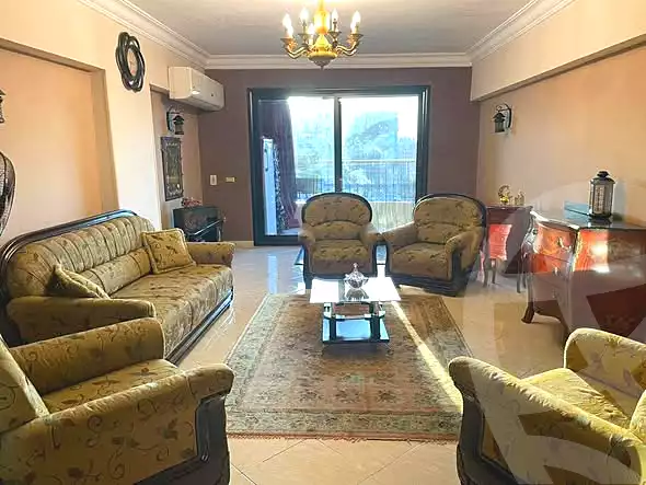 https://aqarmap.com.eg/en/listing/6922113-for-sale-cairo-helwan-helwan-el-sharkeya-heidar-st