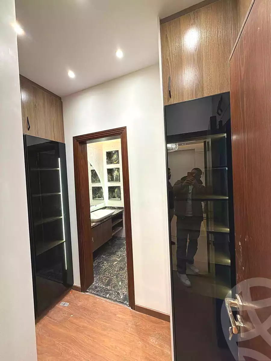 https://aqarmap.com.eg/ar/listing/6922185-for-rent-cairo-new-cairo-compounds-mivida-mivida-parcel