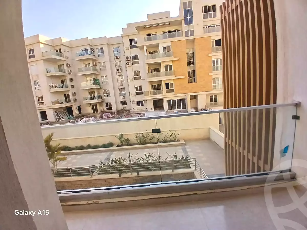 شقة بـ٣ غرف نوم في ماونتن فيو أي سيتي أكتوبر، صورة ٥ من ٩