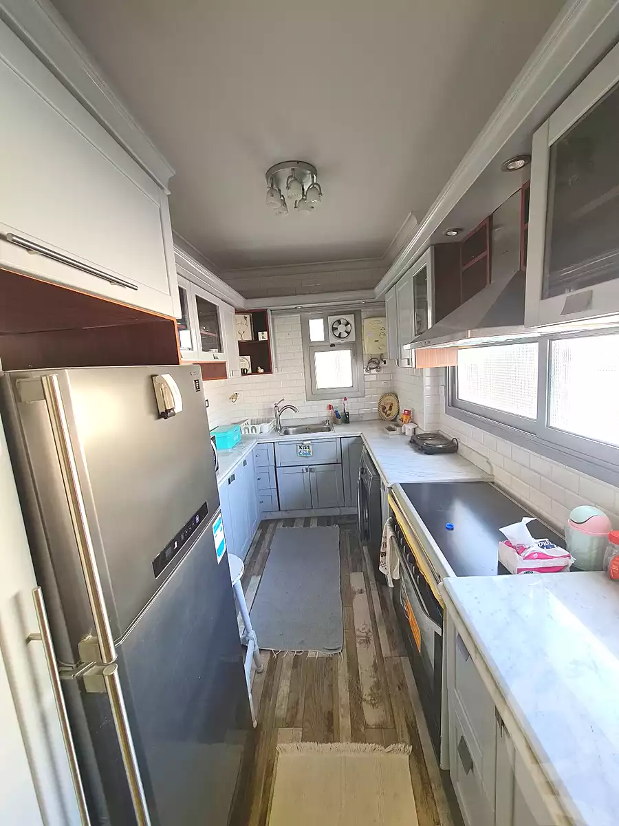 https://aqarmap.com.eg/ar/listing/6922435-for-sale-alexandria-kafr-abdo-ismailia-st