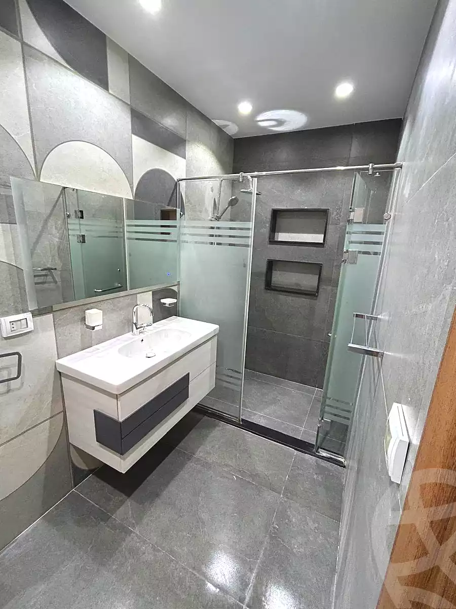 https://aqarmap.com.eg/ar/listing/6922479-for-rent-cairo-new-cairo-compounds-lakeview-residence