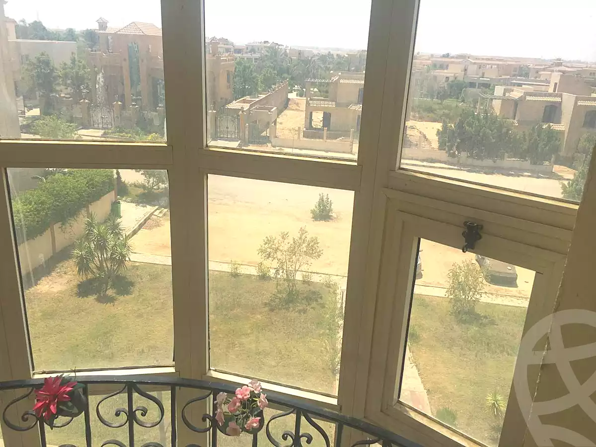 https://aqarmap.com.eg/en/listing/6922616-for-sale-cairo-el-shorouk-compounds-el-shorouk-2000