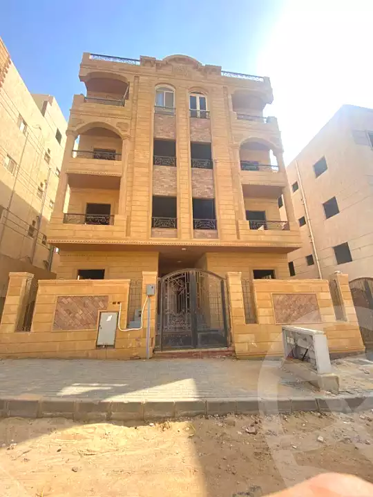 https://aqarmap.com.eg/ar/listing/6922687-for-sale-cairo-badr-city-hai-el-ashgar-featured-neighborhood-bait-el-watan
